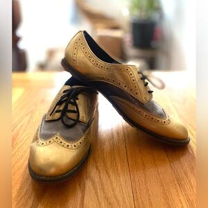 Doc Marten’s gold and brown women’s size 7 Brogues
